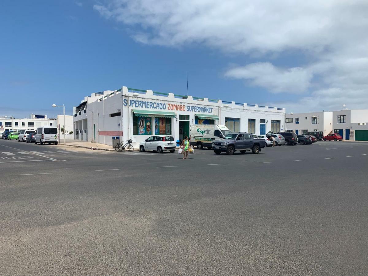 Fcg20, Famara Beach Luaran gambar